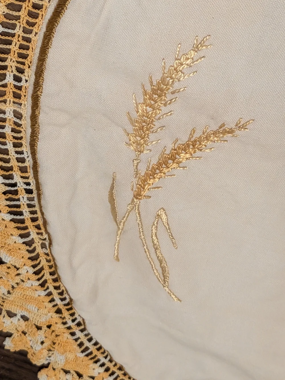 Vintage Handmade Round Wheat Embroidered Table Cloth, Gold & Yellow Crochet Edge